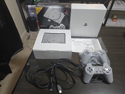 Sony PlayStation Classic Gray Console (SCPH-1000R) Complete CIB