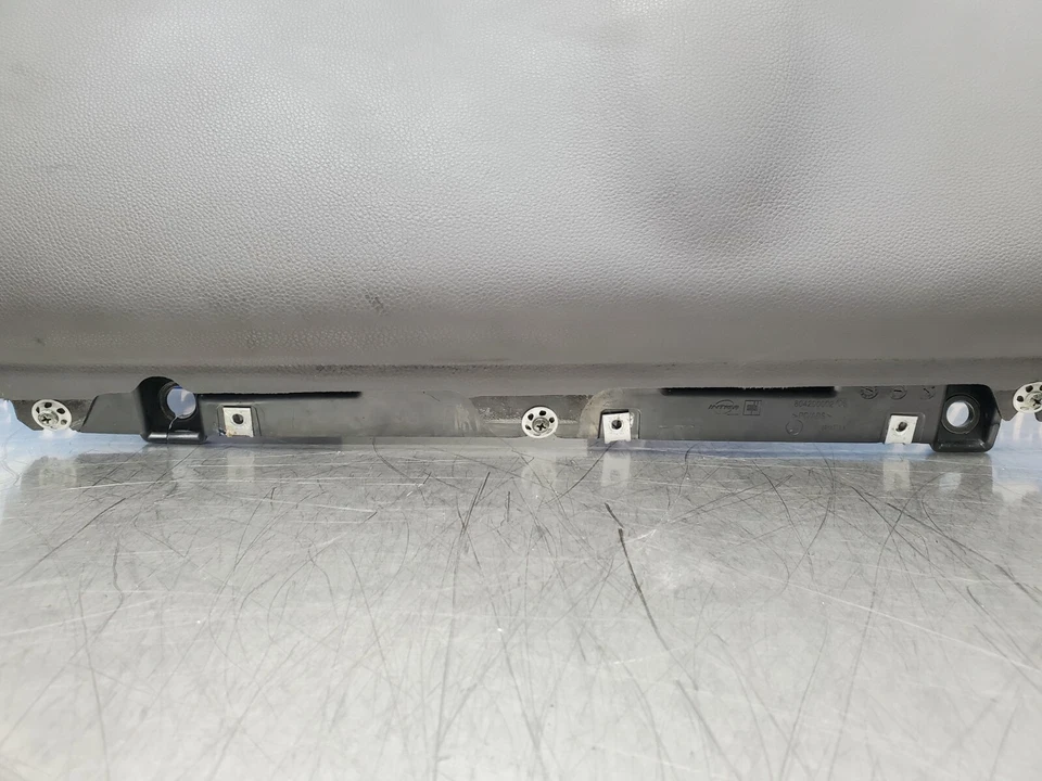 2005 Bmw 645ci E63 OEM cinza driver joelho esquerdo reforço 7065592 123k - Imagem 2 de 4