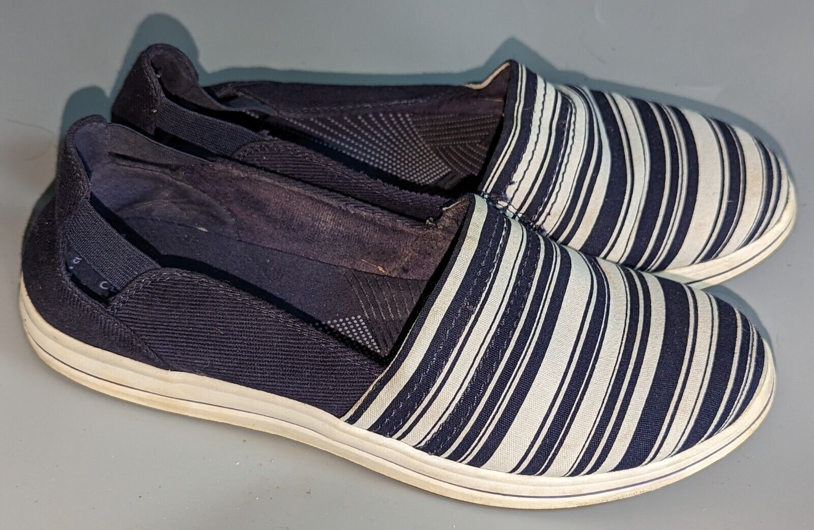 Clarks Cloudsteppers Womens slip on shoes flats Navy White size 8 / 39 M  27975 | eBay