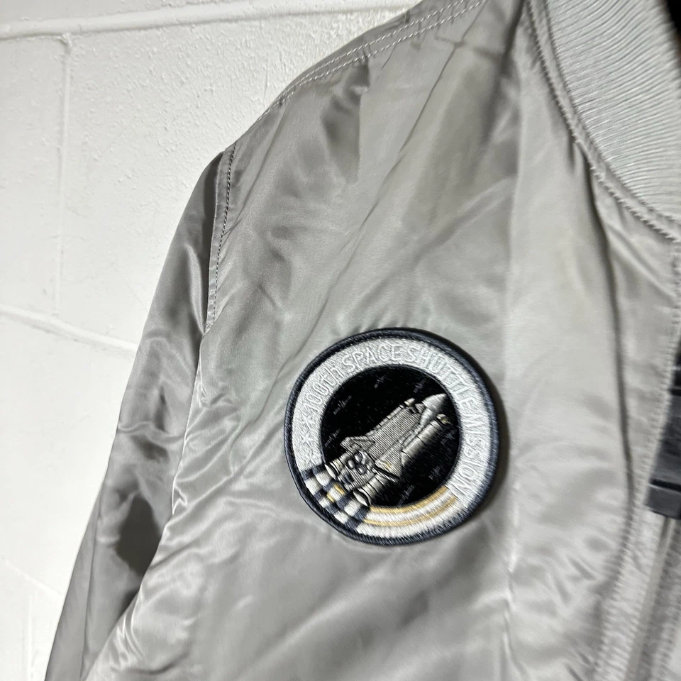Alpha Industries Jacket Mens 2XL XXL Grey 100th Mission Space Flight NASA Bomber - Image 3 of 4