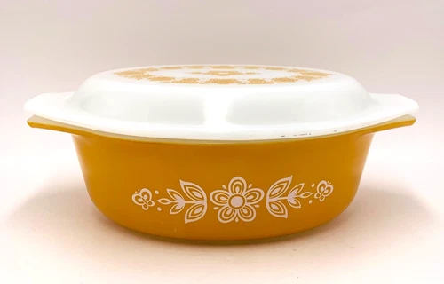 VINTAGE Pyrex #043 Butterfly Gold Oval Casserole Baking Dish 1-1/2 QT With Lid