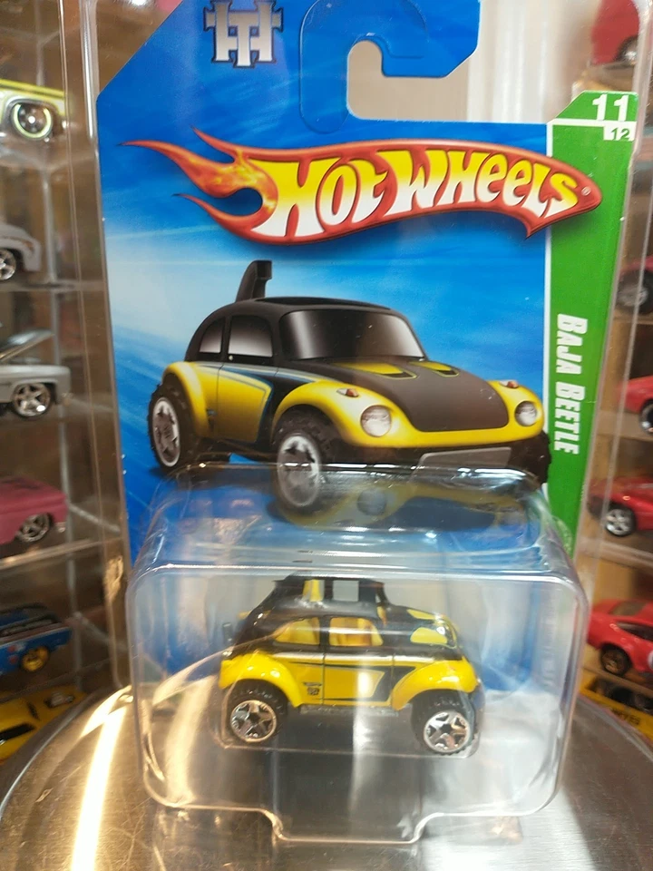 Hot Wheels TREASURE HUNT 2010 , BAJA BEETLE, with PROTECTOR CASE (YELLOW/BLACK) - Image 2 of 4