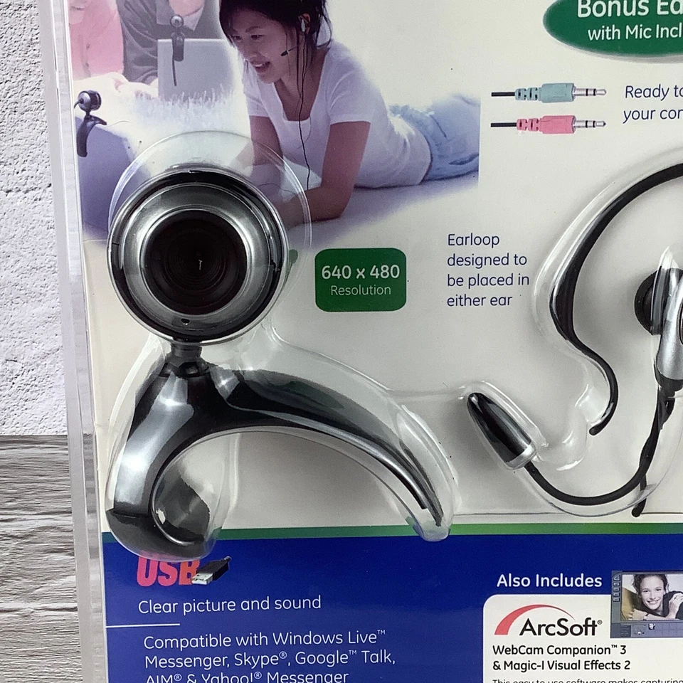 G.E  Universal All-In-One WebCam With Bonus Ear Set Model#98650 NEW IN BOX - Image 4 of 4