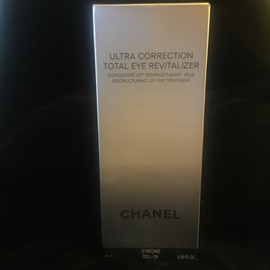 chanel eye revitalizer