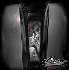 HARLEY DAVIDSON 8 INCH DASH INSERT STREET GLIDE & ROAD GLIDE - RED DEATH KISS
