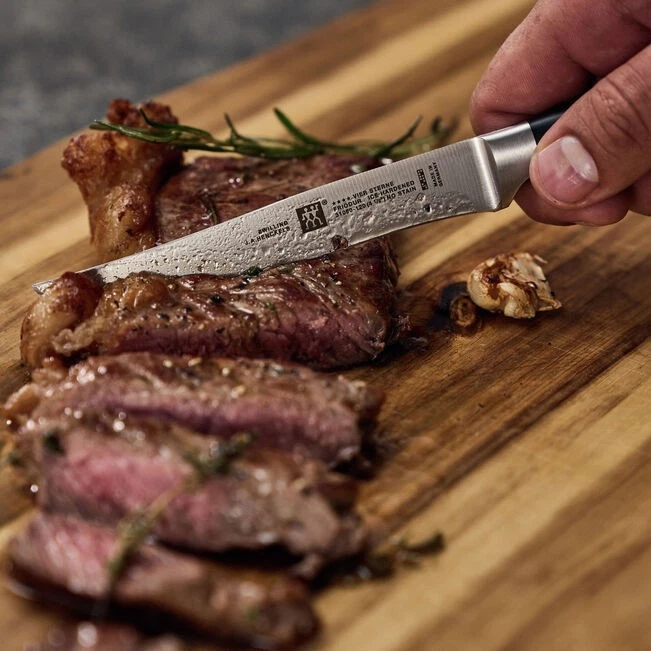 ZWILLING Four Star 4 peças, conjunto de facas para bife inclui 4 x 4,5 polegadas facas para bife - Imagem 3 de 4