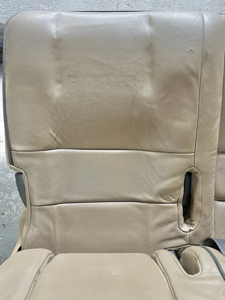99-04 LAND ROVER DISCOVERY II ASIENTO TRASERO DERECHO PASAJERO Banco Bronceado Foto 3 de 4