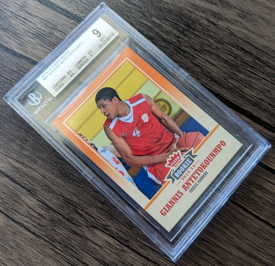 Giannis Antetokounmpo 2013-14 Fleer Retro Rookie RC #47 BGS 9 como nuevo - con 9,5 suscriptores Foto 2 de 4