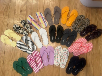 Old Navy Women s Flip Flops B&W, Red, Stripe, Orange, Gray, Cherry, Pink Sz 6-11