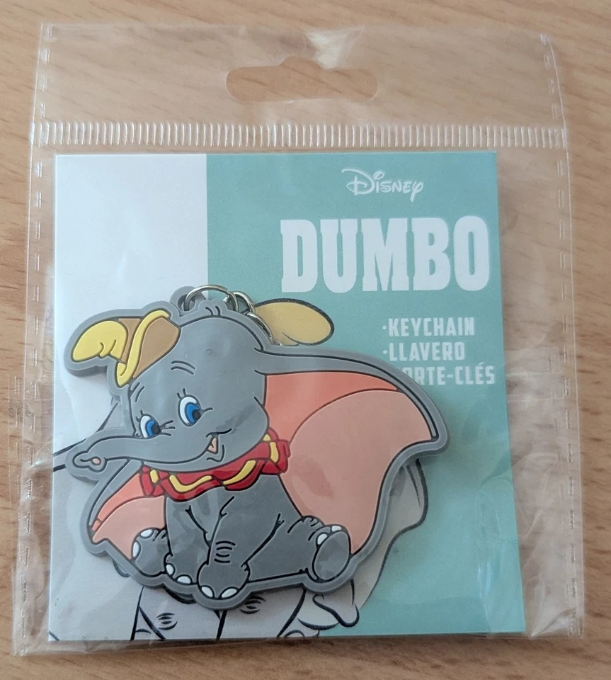 NEU! 2D Dumbo Schlüsselanhänger (Disney Elefant süß Merchandise - Bild 1 von 1