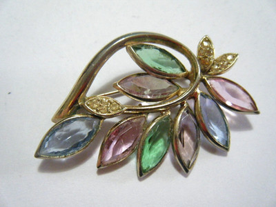 Vintage 1960s BSK Open Bezel Set Pastel Crystal Navette Spray Pretty Brooch