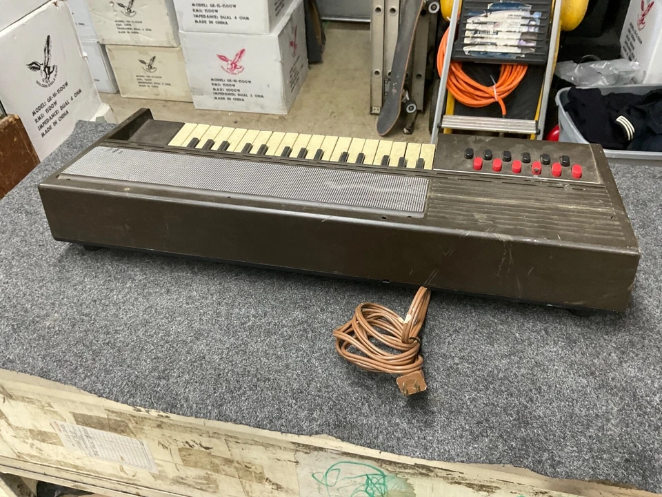 bontempi keyboard accompaniment - Image 4 of 4