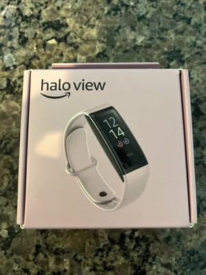 Amazon Halo View fitness tracker, with color display  - Lavender Dream -