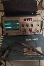 Sony Tektronix 305 DMM Oscilloscope -untested, with probes