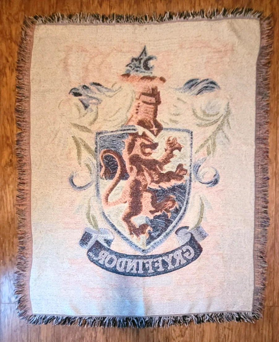 Harry Potter Blanket 50"x60" Gryffindor Woven Tapestry Cotton Blend Throw