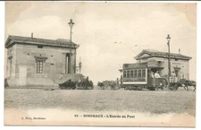 Bordeaux (33) Port Entrance. Rare and not mailed. Tram and couplings.