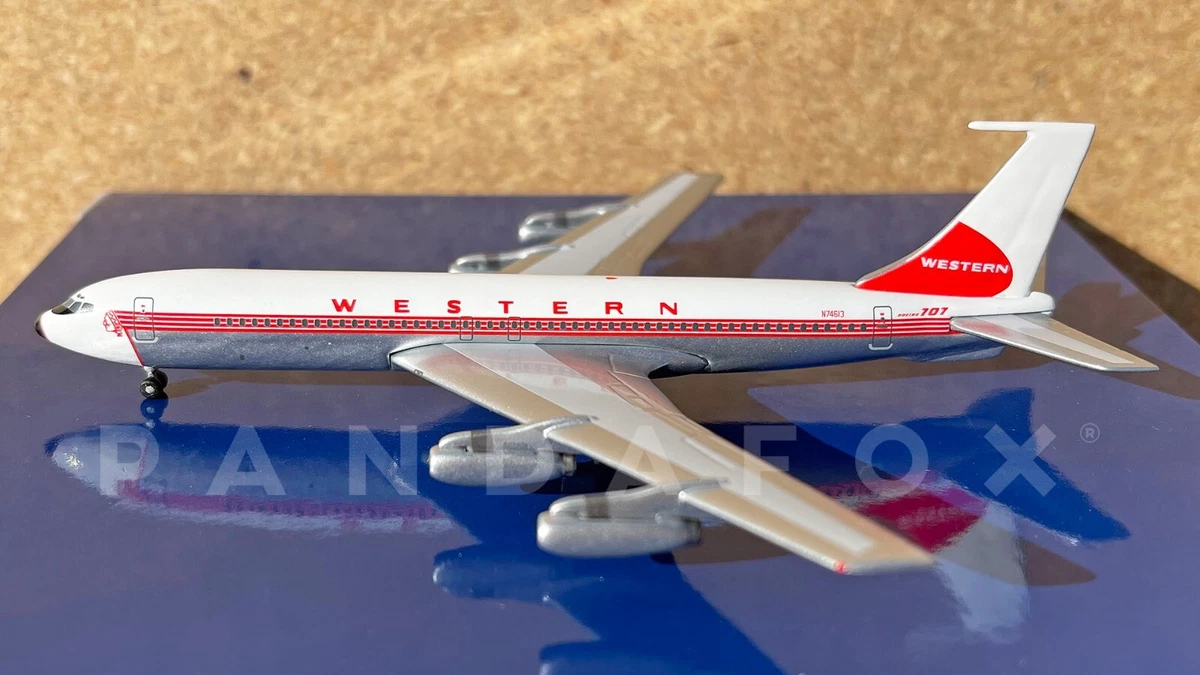 AeroClassics 1:400 Contemporary Diecast Boeing 707 Aircraft Family
