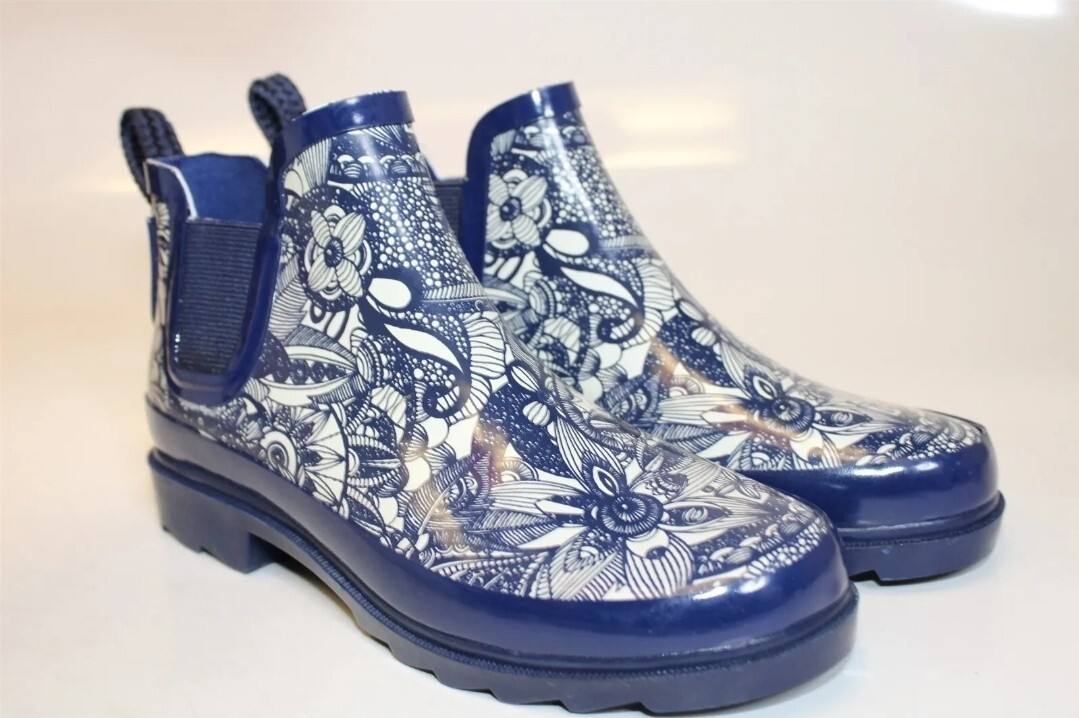 sakroots ankle rain boots