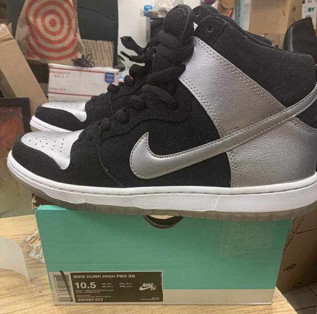 nike dunk tin man