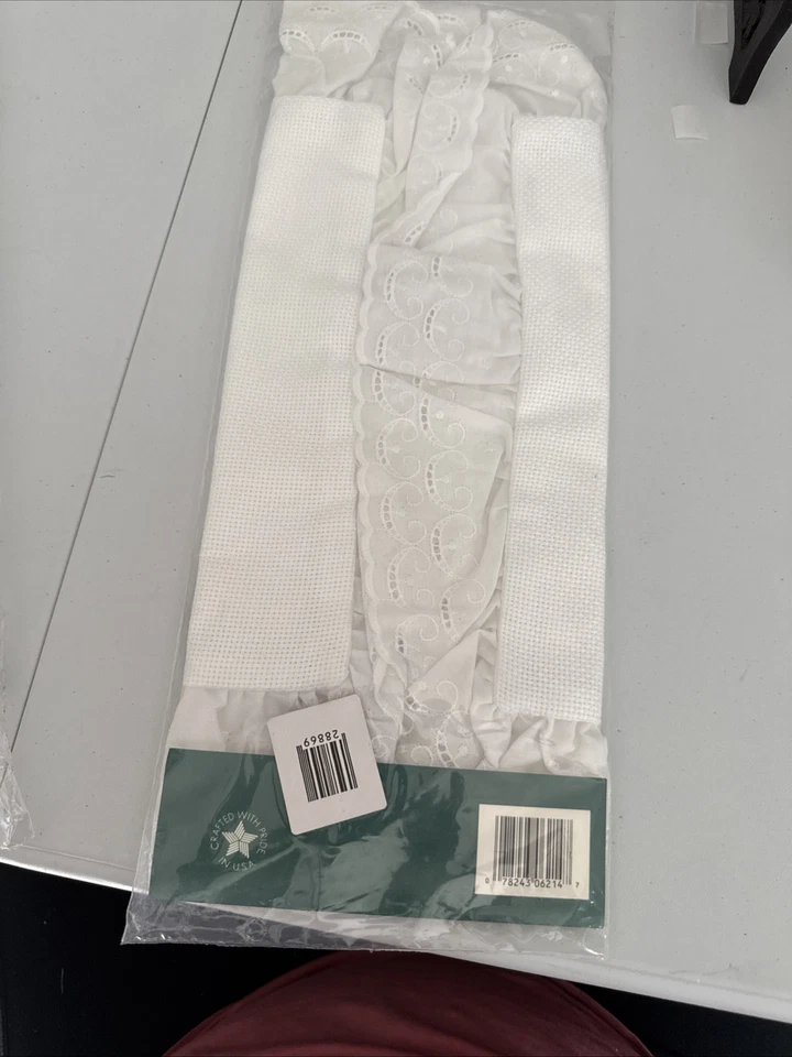 14ct Victorian Pillow Sham Charles Craft Square Ecru Cross Stitch-Lot Of 2 - Image 4 of 4