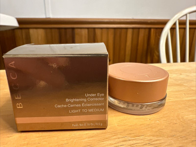 BECCA Under Eye Brightening Corrector Light to Medium 0.16oz  Concealer ORIGINAL