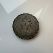1973 Great Britain 10p Ten Pence Coin Queen Elizabeth II Lion & Crown Reverse