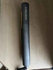 CHI Original 1" Ceramic Hairstyling Flat Iron - Model GF1001 - Black/Gold