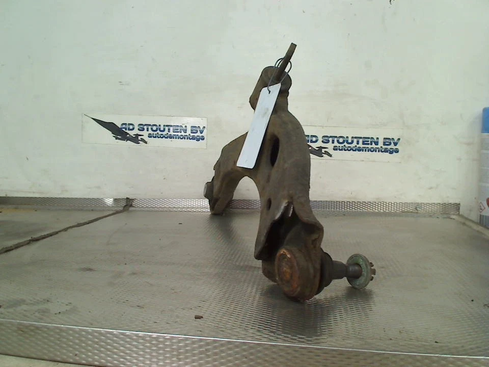 QUERLENKER LINKS VORNE Suzuki Kizashi (FRE/FRF) 2011 4526157L00 — 第 3/4 张图片