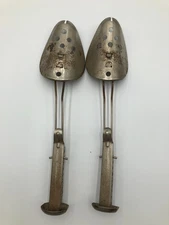 Vintage 1 Pair 1960s Metal Adjustable Shoe Shape Keepers Tree Stretchers,