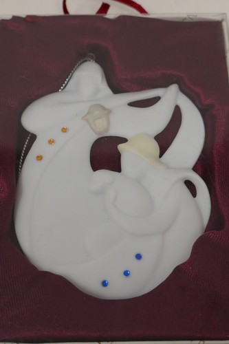 Adornos de porcelana fina con diseño de AppleTree ~ Ángel del amor y majestad belenes - Imagen 2 de 7