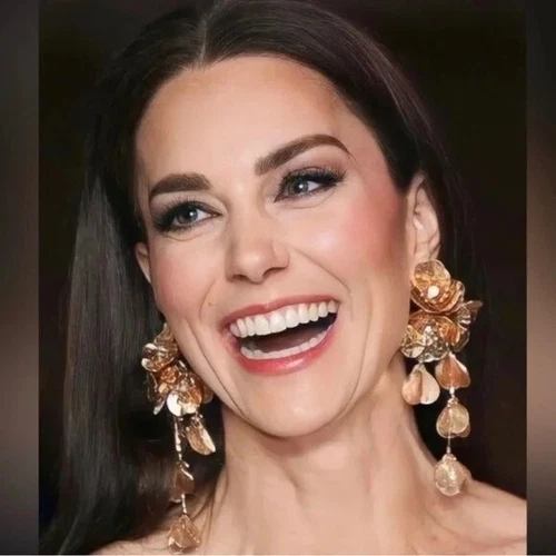 ✨ Zara Kate Middleton statement cascading floral earrings ✨ with GIFT BOX
