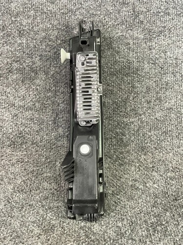 Jaguar F-Pace 2017β2020 Front Right DRL Fog Light π‘ OEM JPLA-15200-AC - Foto 21 di 24