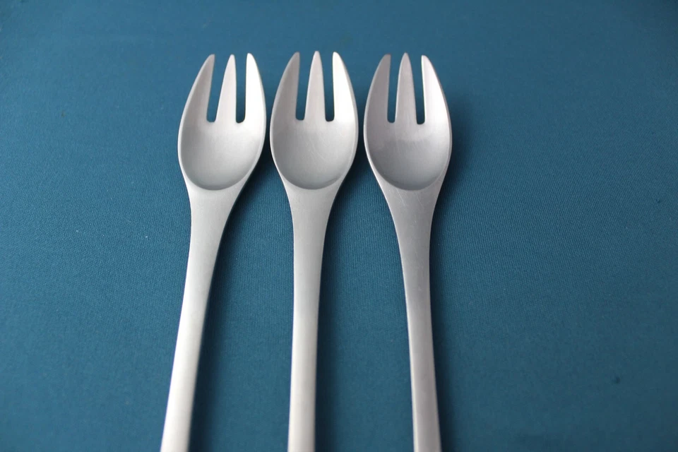 3 обеденные вилки Dansk ODIN атласная нержавеющая сталь Германия 7 7/8 дюйма - Изображение 3 из 4