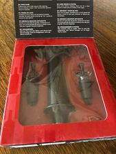 Vacu Vin wine saver & server set - new in package