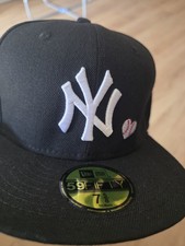 Casquette New Era 59FIFTY New York Yankees Noire  Cœur Taille 7 5/8 (60.6 cm)