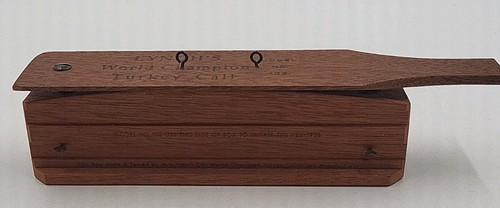 Vintage M.L. Lynch Wooden Turkey Call Model 102  - Afbeelding 2 van 7