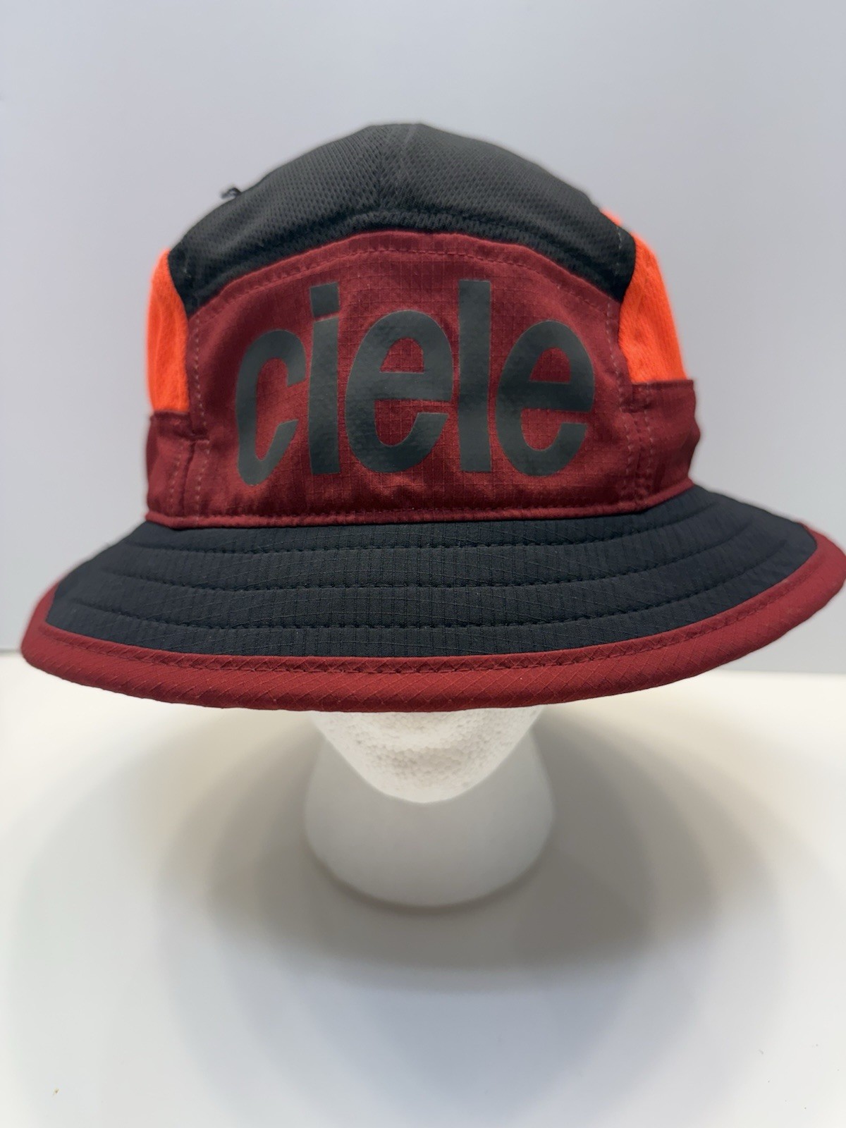 Ciele Athletics Go Bucket Cap Adult Sz S/M  Everybody Run Neon Orange Maroon Hat