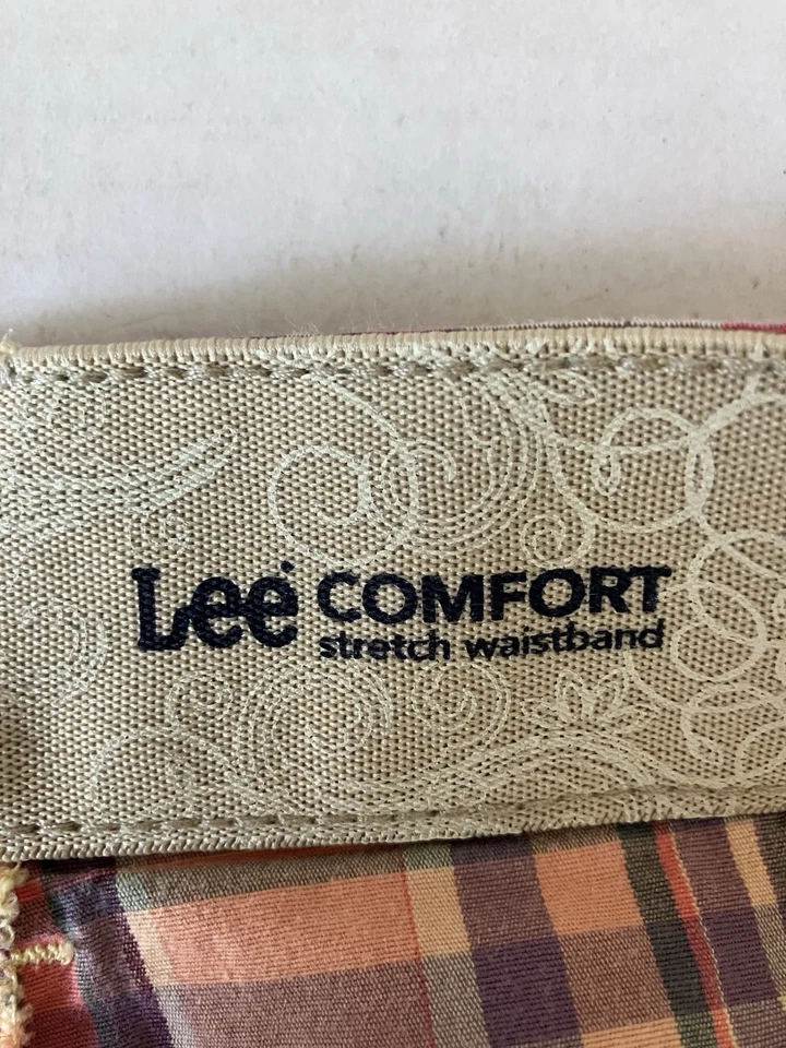 Lee Comfort Stretch Waistband Shorts Women's 12 Med. Peach Pink Yellow Plaid - Image 3 of 4