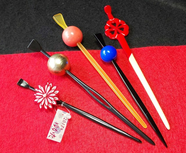 Vintage Japanese Tama Kanzashi Tsumami other Kimono hairpin 5 items
