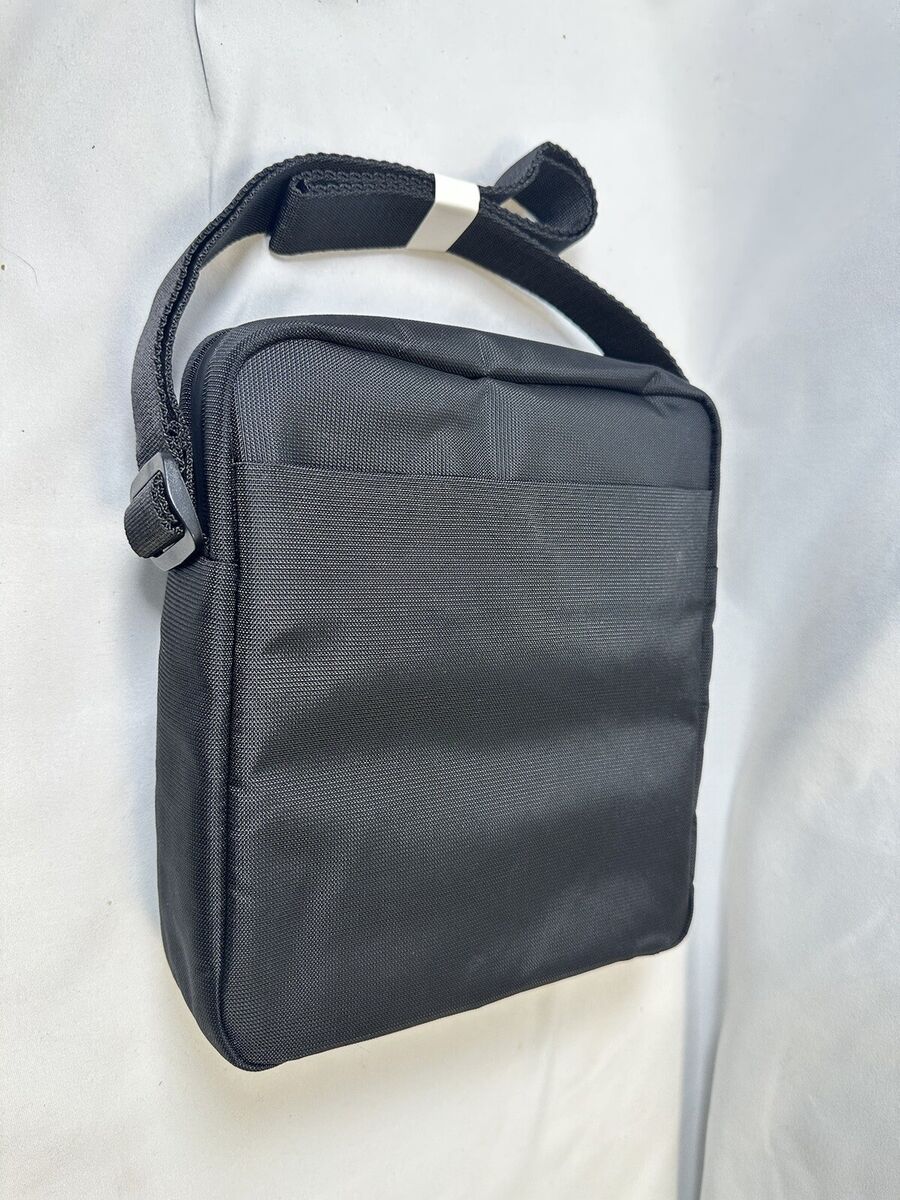 NWT Samsonite Red BLUNTES Crossbody Bag Travel Unisex MSRP NWT Samsonite Red BLUNTES Crossbody Bag Travel Unisex MSRP