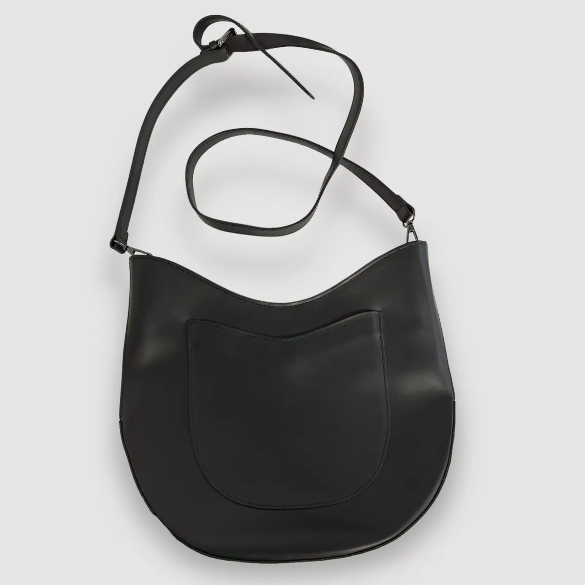 288 Neiman Marcus Women s Black Leather Shoulder Adjustable Strap Bag Purse