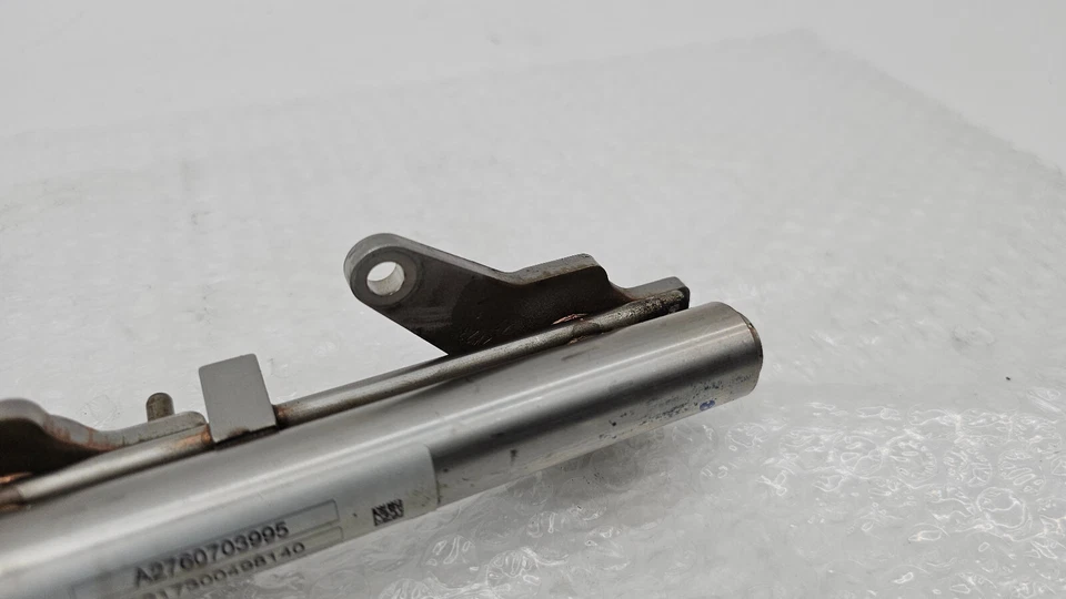 Mercedes-Benz W212 E350 2010-2016 3,5 L V6 riel inyector de combustible de gasolina con inyector OEM Foto 4 de 4