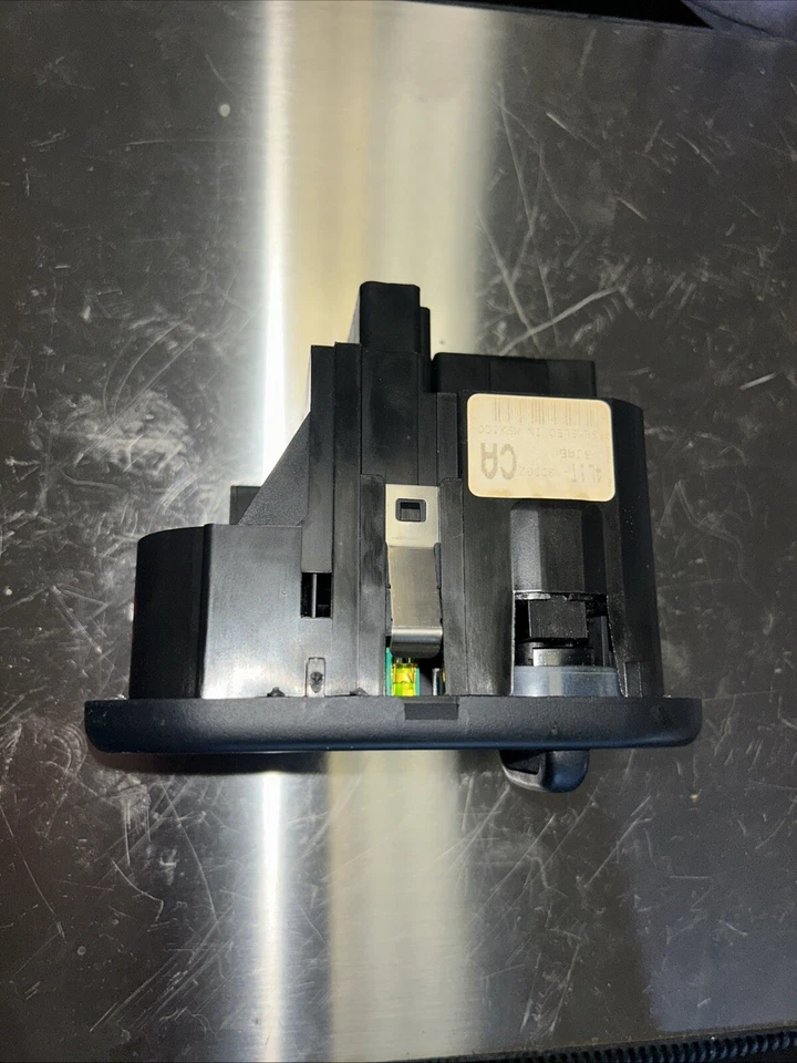 Interruptor de luz de cabeza Ford Expedition 2006 Foto 2 de 4