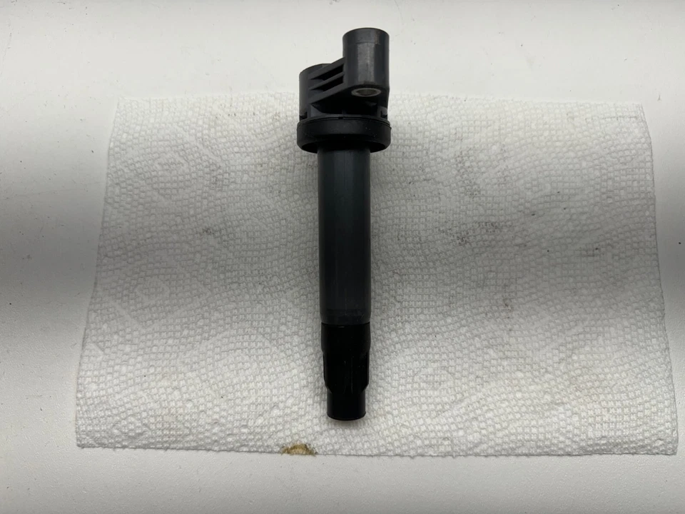 Bobina de encendido Delphi OEM 2004 2005 2006 Toyota Sienna Highlander Camry Solara Foto 2 de 4