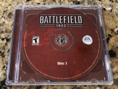 Battlefield 1942 (2002) EA Games 2- Disc Set. No Artwork On Front.