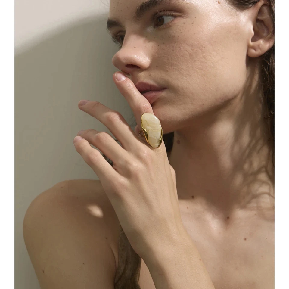 Anillo Geométrico Resina Marrón Verde Beige Ajustable Tono Dorado Acero Mujer Joyería Foto 4 de 4