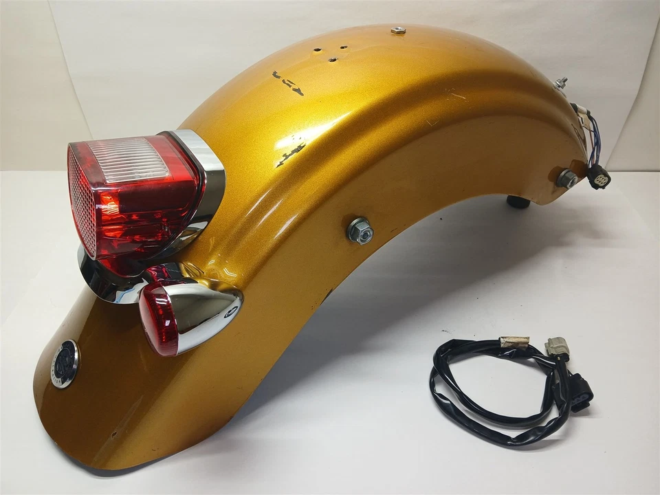 Заднее крыло Harley-Davidson 2015 CVO Ultra Limited Gold Rush - Изображение 2 из 4