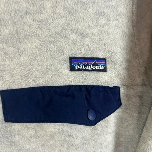 Patagonia Size Small Synchilla Snap T Sweater Tan Fleece with Navy Details - Picture 4 of 8
