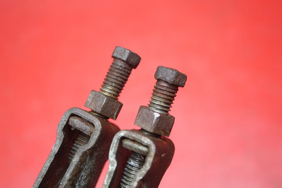 Suzuki TC100 1975 tensor de cadena par ajustador Foto 4 de 4