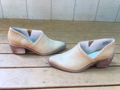 caslon julian bootie